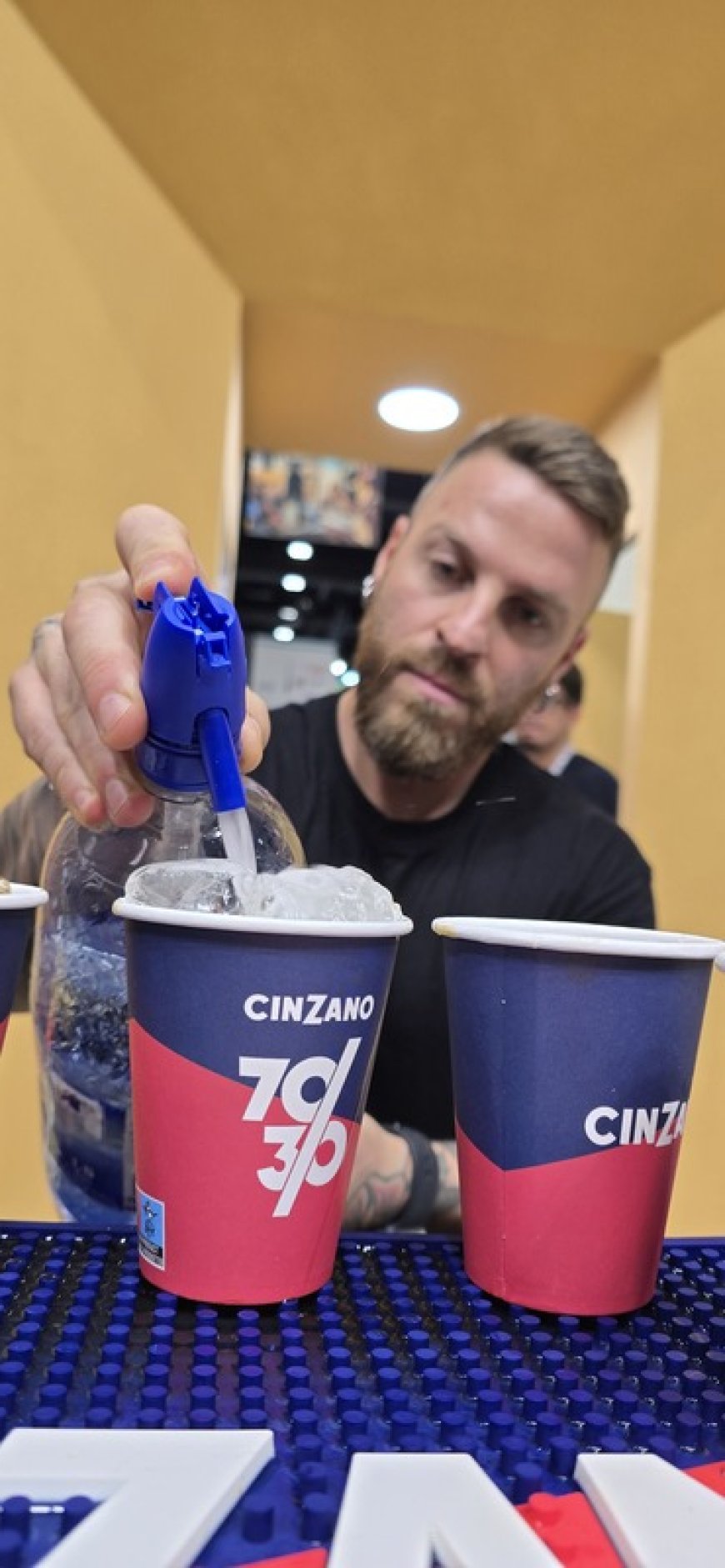 Cinzano al Roma Bar Show 2026 con Gruppo Caffo: l’intervista a Fabrizio Tacchi