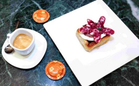 Nespresso porta Pumpkin Spice nel fuori casa e presenta il Pumpkin Nespresso Roll