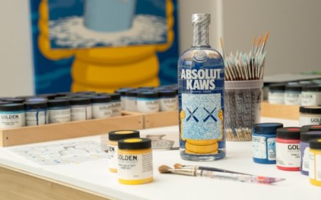 Absolut Vodka e KAWS insieme per una nuova Artist Edition limited
