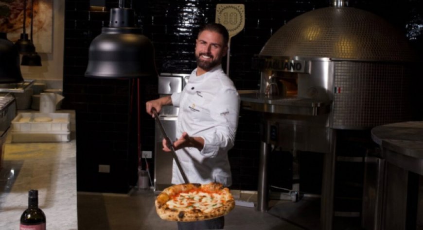 Diego Vitagliano festeggia 10 anni con una nuova pizzeria a Napoli, al Vomero