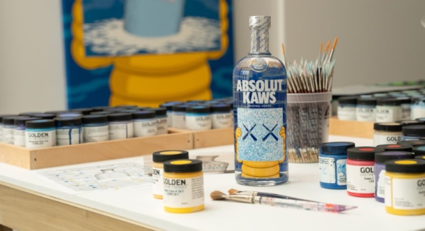 Absolut Vodka e KAWS insieme per una nuova Artist Edition limited
