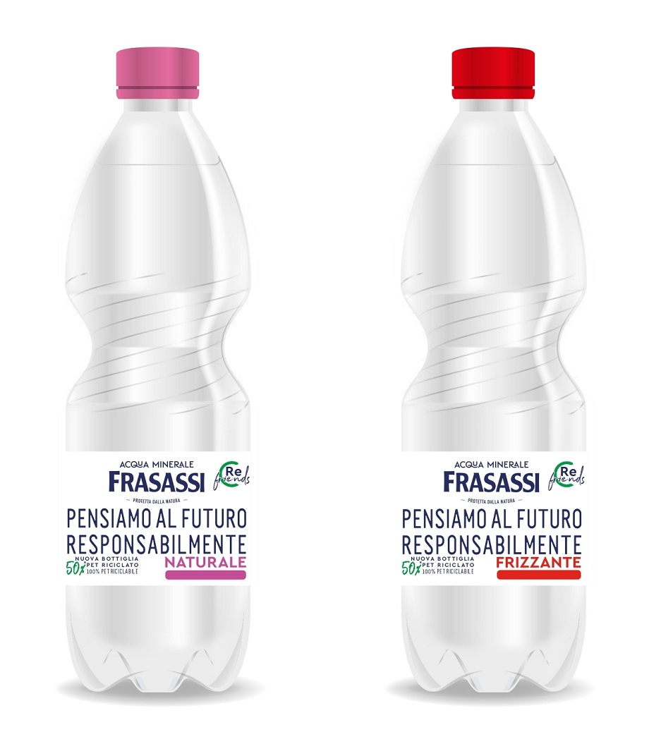 Acqua Frasassi rinnova la sua bottiglia da 50cl: 50% riciclata, 100% riciclabite