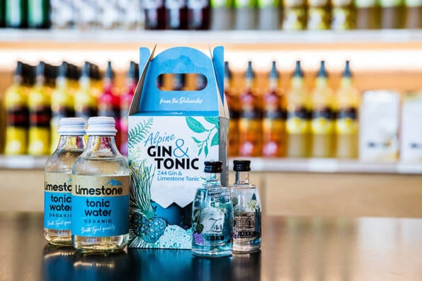 Alpine Gin&Tonic: da distillerie Roner il kit per ricreare il cocktail dell'estate